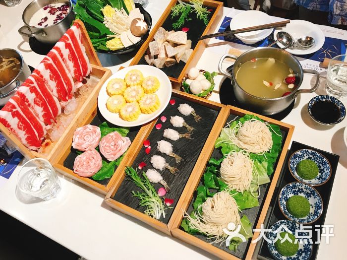 蓝波斯菊.鲜汤火锅图片 - 第7张