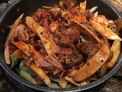 黑毛猪蹄-猪啊牛呀羊啊铜盘烤肉(正大广场店)