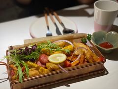混合美式炸物-秀儿家の小确幸花园西餐厅