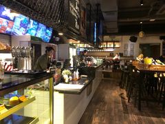 -JINNS锦时 steak&pizza(浸信会礼拜堂旧址店)