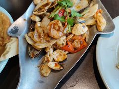 -大头虾越式风味餐厅(光明广场店)