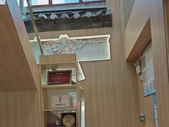 -霸王茶姬(南强街店)