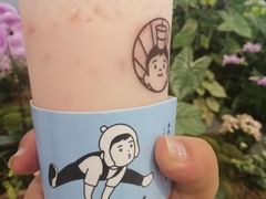 草莓酸奶奶昔-我是酸奶君(壹方城店)