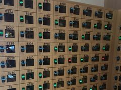 -涨巢·潮玩水疗局