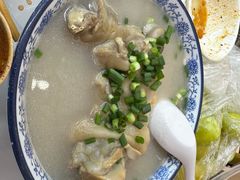 -老方桌烂蹄花川菜馆(九龙坡店)