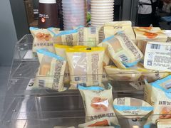 -沪上阿姨·精选茶饮(十一经路店)