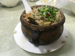 小锅米线-酱壹老三饵丝(南宁南路店)