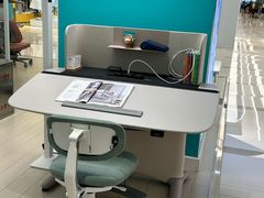 -康朴乐儿童学习桌椅(蓝色港湾店)