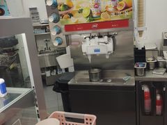 -DQ·蛋糕·冰淇淋(五棵松万达店)