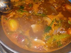 -野山舂·贵州现舂酸汤火锅(鸿通城店)