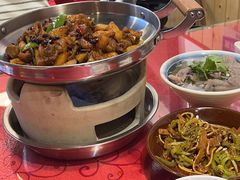 -冯烫烫跷脚牛肉·川菜小馆(武胜西街店)