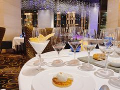 店内布置-AZUR聚(香格里拉饭店)