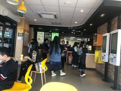 -麦当劳(政通路店)