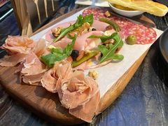 -LES ELITES 英集荟(南京西路店)