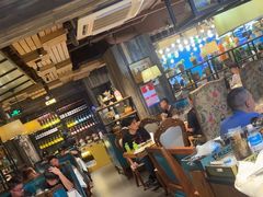 -领鲜活海鲜榴莲自助火锅(东门店)