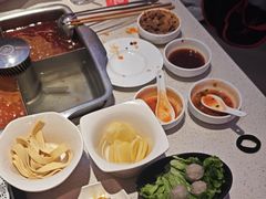 -海底捞火锅(杭州庆春路夜宵主题店)