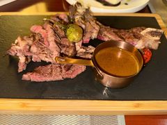 -东西风牛排馆周末烧烤自助(首都机场希尔顿店)