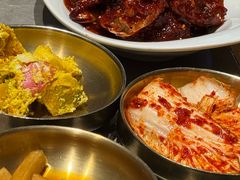 -草家酱蟹炭火烤肉店(珲春南路一店)