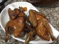爆汁红烧鸽-新荷花世界