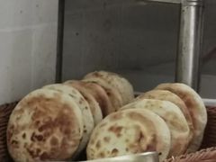 白面锅盔-张婆婆香酥锅盔(平福路店)