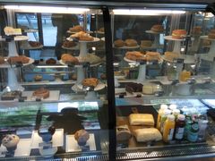 面包甜点陈列柜-星巴克(株洲荣时代广场店)