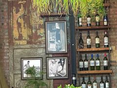 -临界音乐酒馆·小龙虾·江湖菜(华熙LIVE·鱼洞店)
