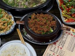 -乐山食古香跷脚牛肉