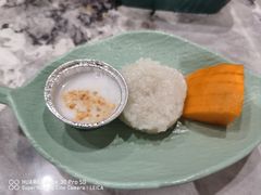 -金马门国际美食百汇(珞喻路店)