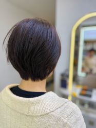 -虫二·专注健康烫染沙龙
