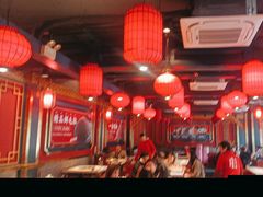 -爱你您·自家鱼塘·活水喷泉鱼火锅(八里店)