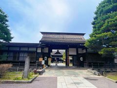 -高山阵屋