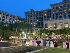 -海口绿发希尔顿酒店-田园汇自助餐·三文鱼·海鲜