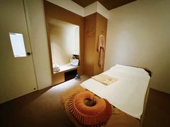 -左右Massage/Spa(长寿路店)