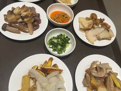 -天宜隆蘑菇宴火锅(石景山旗舰店)