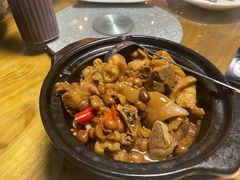 花生猪蹄煲-海市蜃楼花园主题餐厅(石顶店)