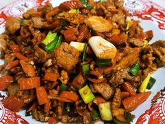 -江城燕子大排档(江汉路步行街店)