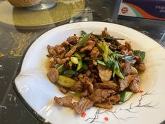 -跃进桥火烧鸡(怒江西岸店)