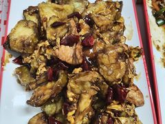 特色烧茄子-夕阳红小吃(中街大悦城店)