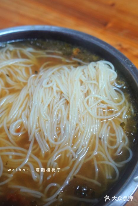 老火车站牛肉粉细粉图片