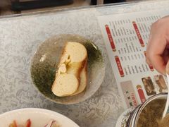-汗腾格里·风味餐厅(新疆驻京办店)