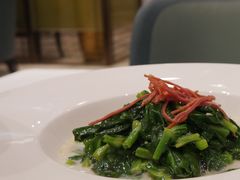 火腿鱼汤豆苗-百盛·鼎膳(中海财富中心)