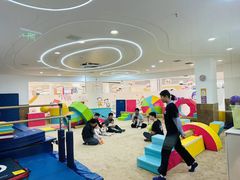 -爱威盛亲子俱乐部·纽约国际早托中心