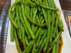 拍蒜豆豉炒长豆角-丰收碗·陈皮果木烧鹅·23年老字号