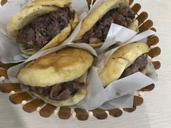 -闫家驴肉老店(华电一校店)