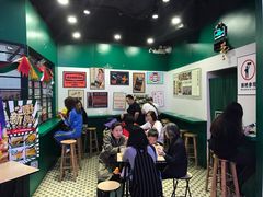 大堂-孖记茶档·热腾茶餐(荔湾领展广场店)