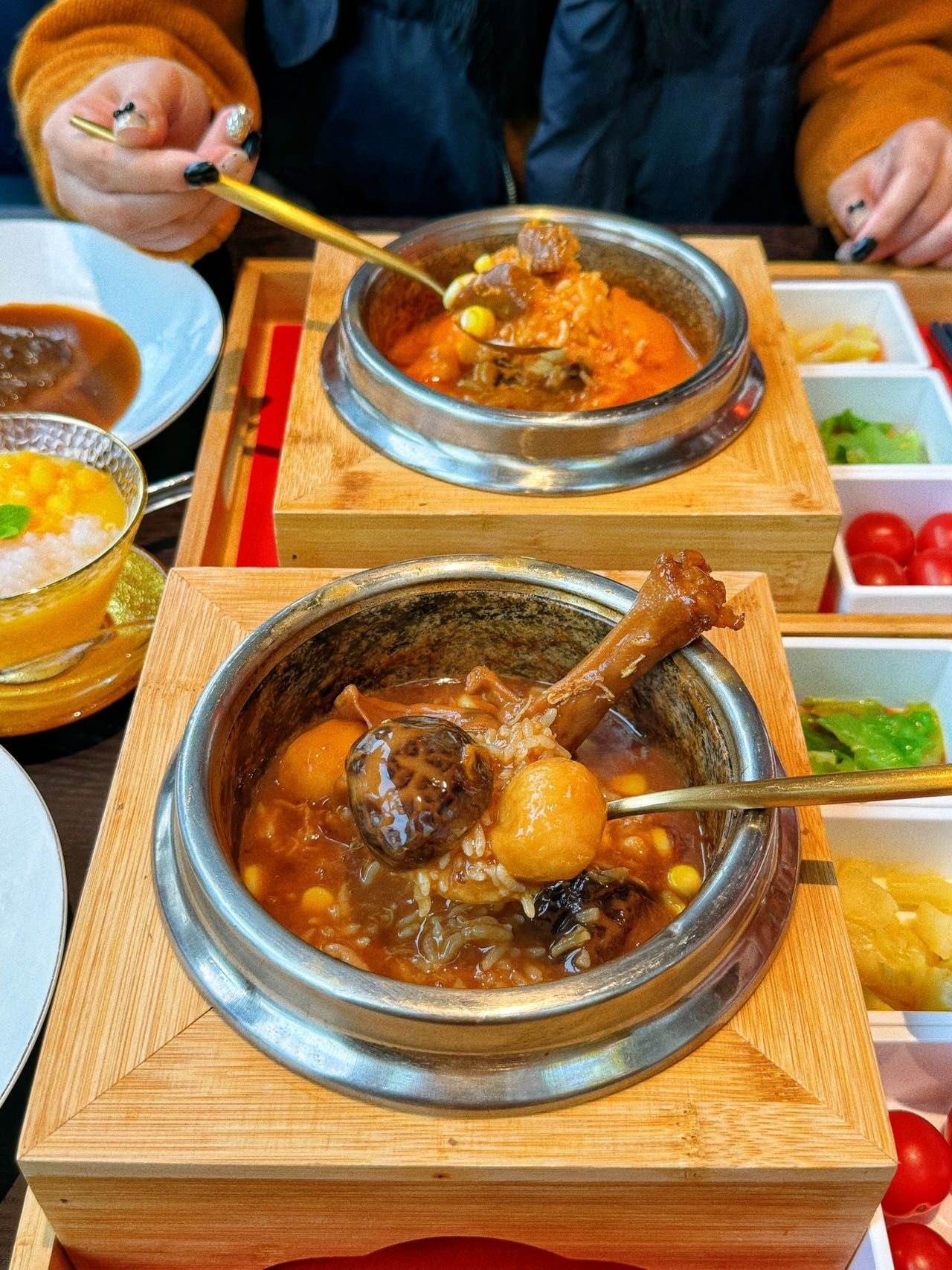 台州的!这鲍汁鹅掌捞饭好吃到我想天天吃!