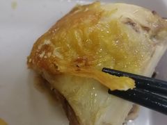 薄脆的鸡皮-香妃烤鸡(新奥店)