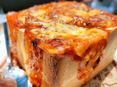 澳门厚切猪扒焗饭-開籠雀冰室(同和金铂店)