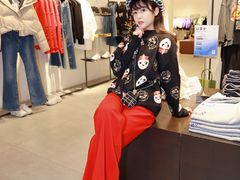 -URBAN REVIVO(七宝领展广场店)