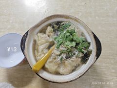 砂锅小馄饨-小许三鲜砂锅馄饨店(家多乐烟酒店)